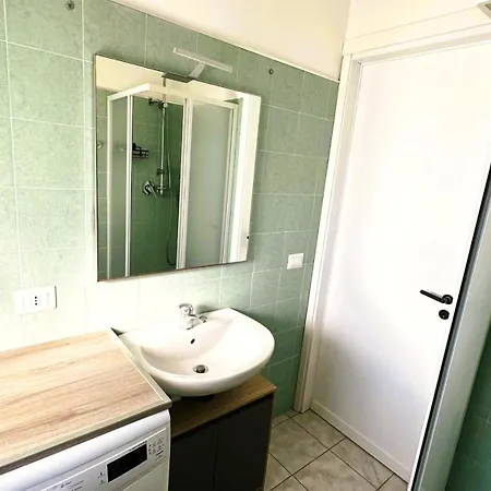 Ch Exclusive Aparthotel 4*