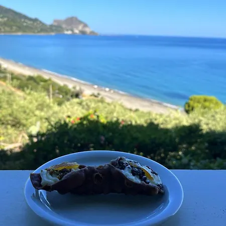 Ch Exclusive Cefalù