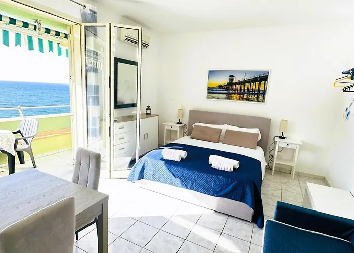 Aparthotel Ch Exclusive 4*